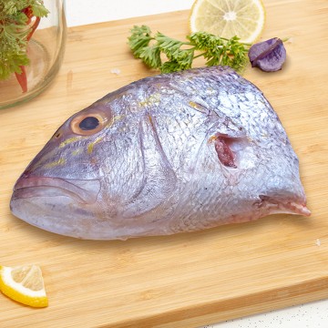 Seabream Head 红哥里头 (800g-1kg before processing)