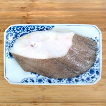 Frozen Halibut Cutting 格陵兰比目鱼块 (approx 300g)