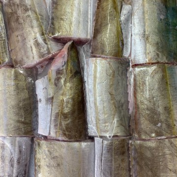 Frozen Belt Fish Cutting 冰冻带鱼肉块 (approx 700g-800g)