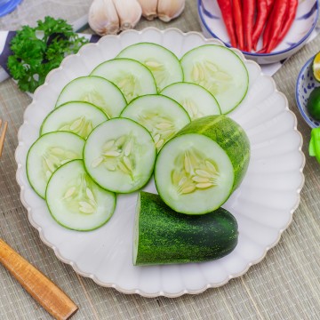 Heartland Cucumber 黄瓜 (400g - 500g)